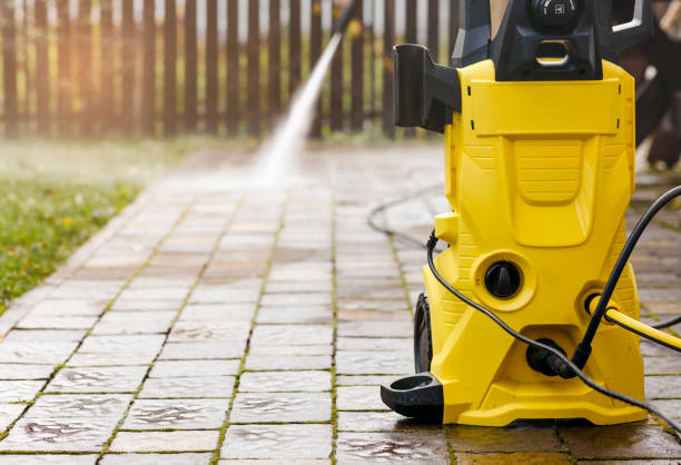 Best Warehouse Cleaning  in Dewitt, IA